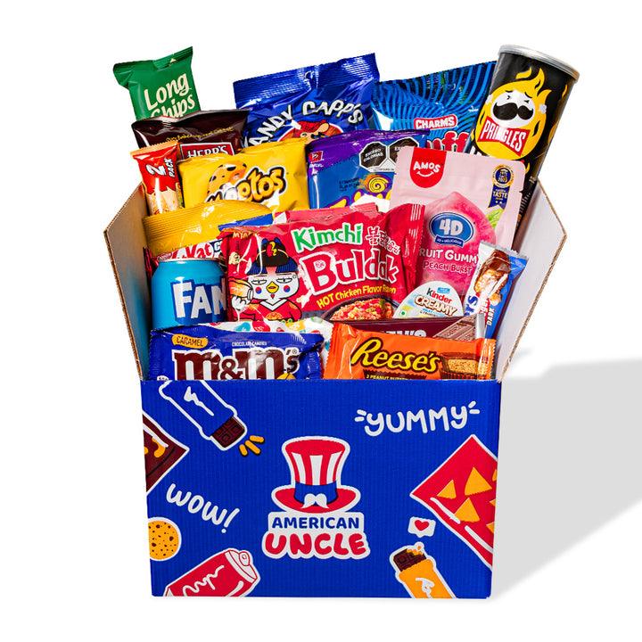Snack box van minstens 40 internationale producten: zoet, hartig en dranken 