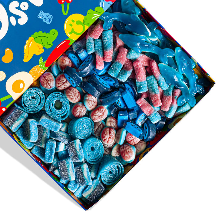 Focus op de blauwe snoepjes van de Wunnie box blauwe mix 