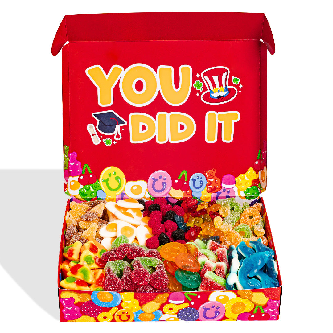 Wunnie box "Congradulation", doos met gomballen om samen te stellen met de favorieten van de afgestudeerde - 1 kg 