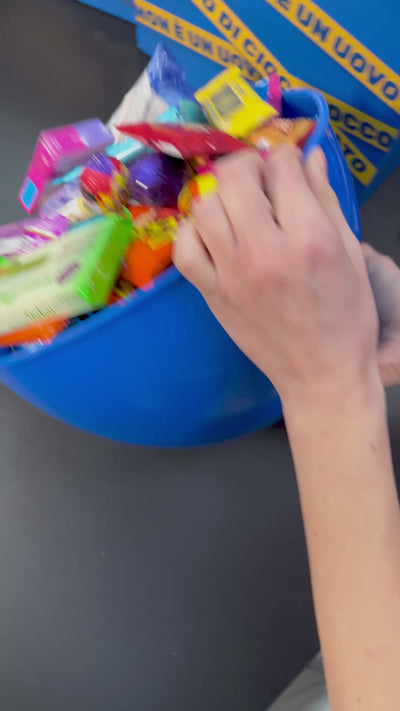 Mystery Snack Egg XXL svuotato