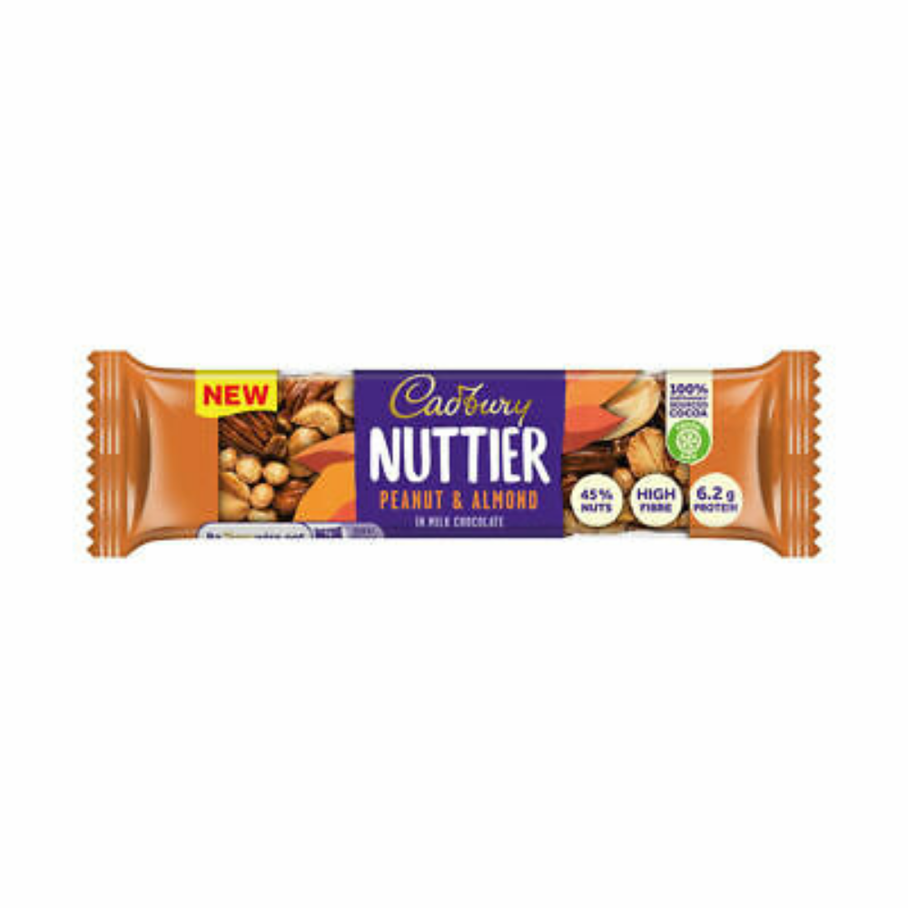 Cadbury Nuttier Amandelen en Pinda's, amandel- en pindareep bedekt met melkchocolade van 40g 